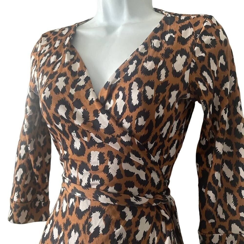 DVF Diane Von Furstenberg NEW JEANNE TWO Wrap Dress SPOTTED CAT HAZELNUT - Picture 7 of 11